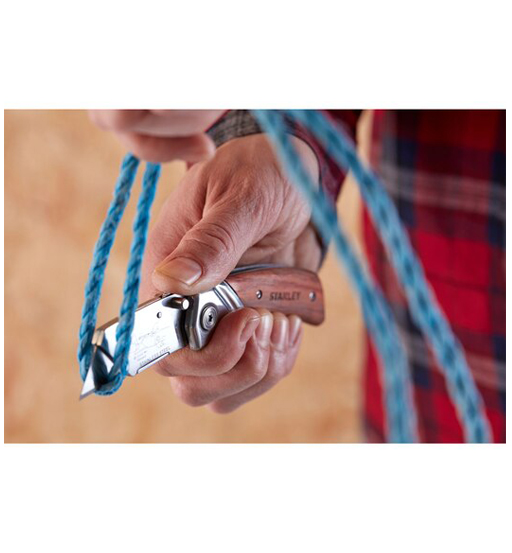 STANLEY® FOLDING UTILITY KNIFE - WOODEN HANDLE view 5