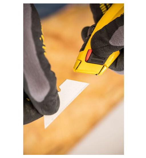 STANLEY® FATMAX® RETRACTABLE UTILITY KNIFE view 9