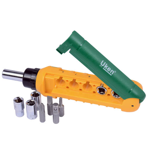 UKEN RATCHET SCREWDRIVER SET